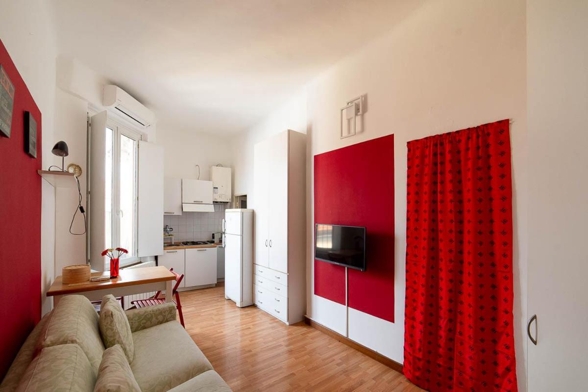 Hbhall Navigli 21 Milaan Buitenkant foto
